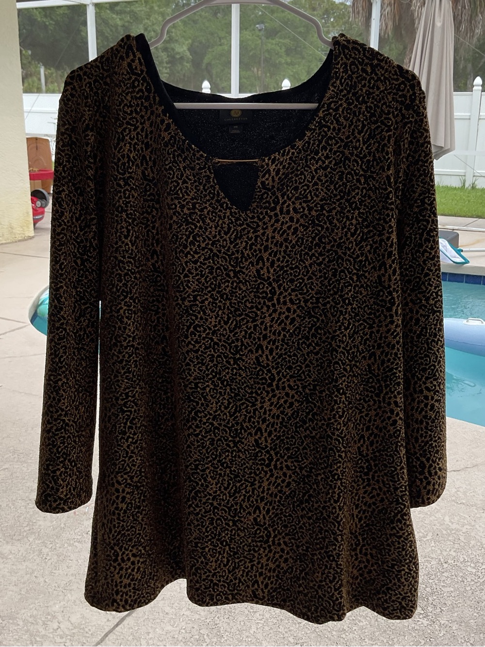 JM Collection Black and Gold Animal-Print Long Sleeve Blouse